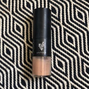 Younique Touch Behold SPF finishing powder